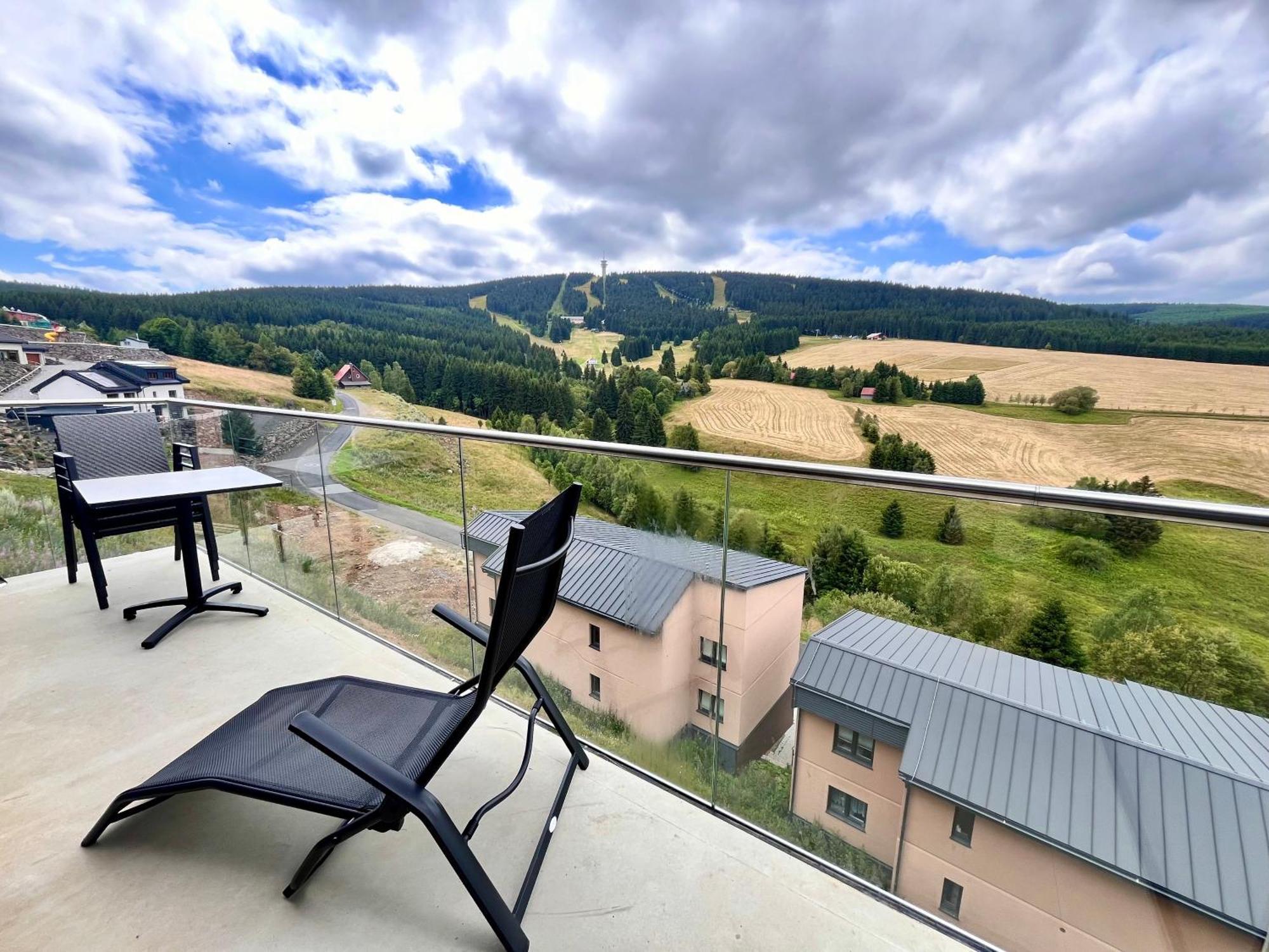 Apartmany Vista Klinovec Лоучна-под-Клиновцем Экстерьер фото